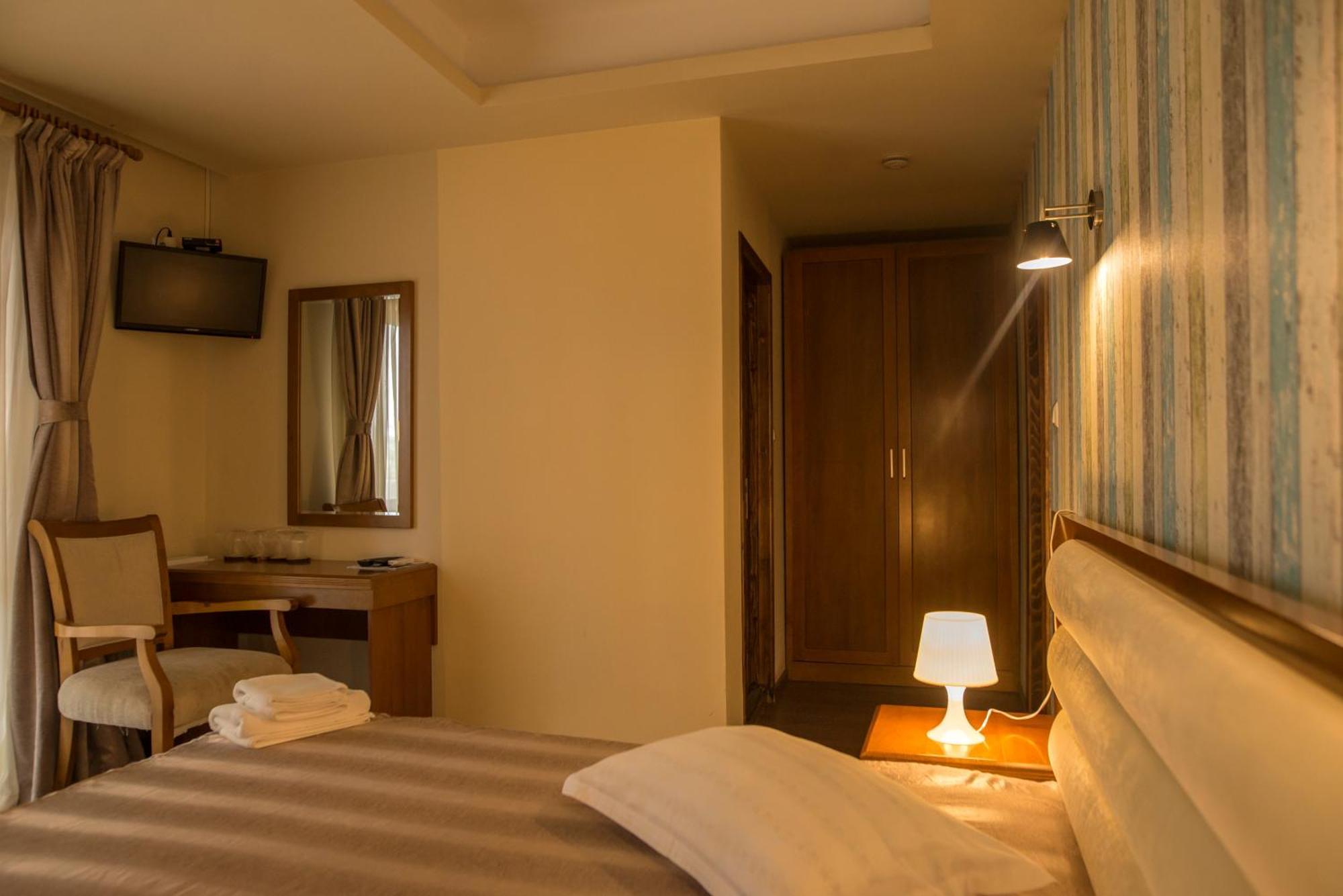 Pensiunea 4 Salcii Băltenii de Sus Habitación foto